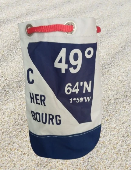 sac baluchon blanc bleu