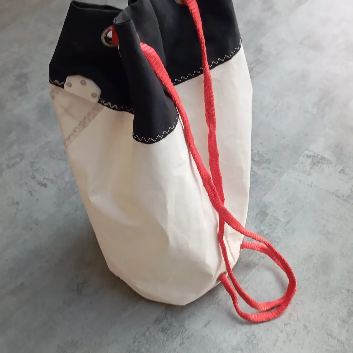 sac marin en voile de dériveur recyclée