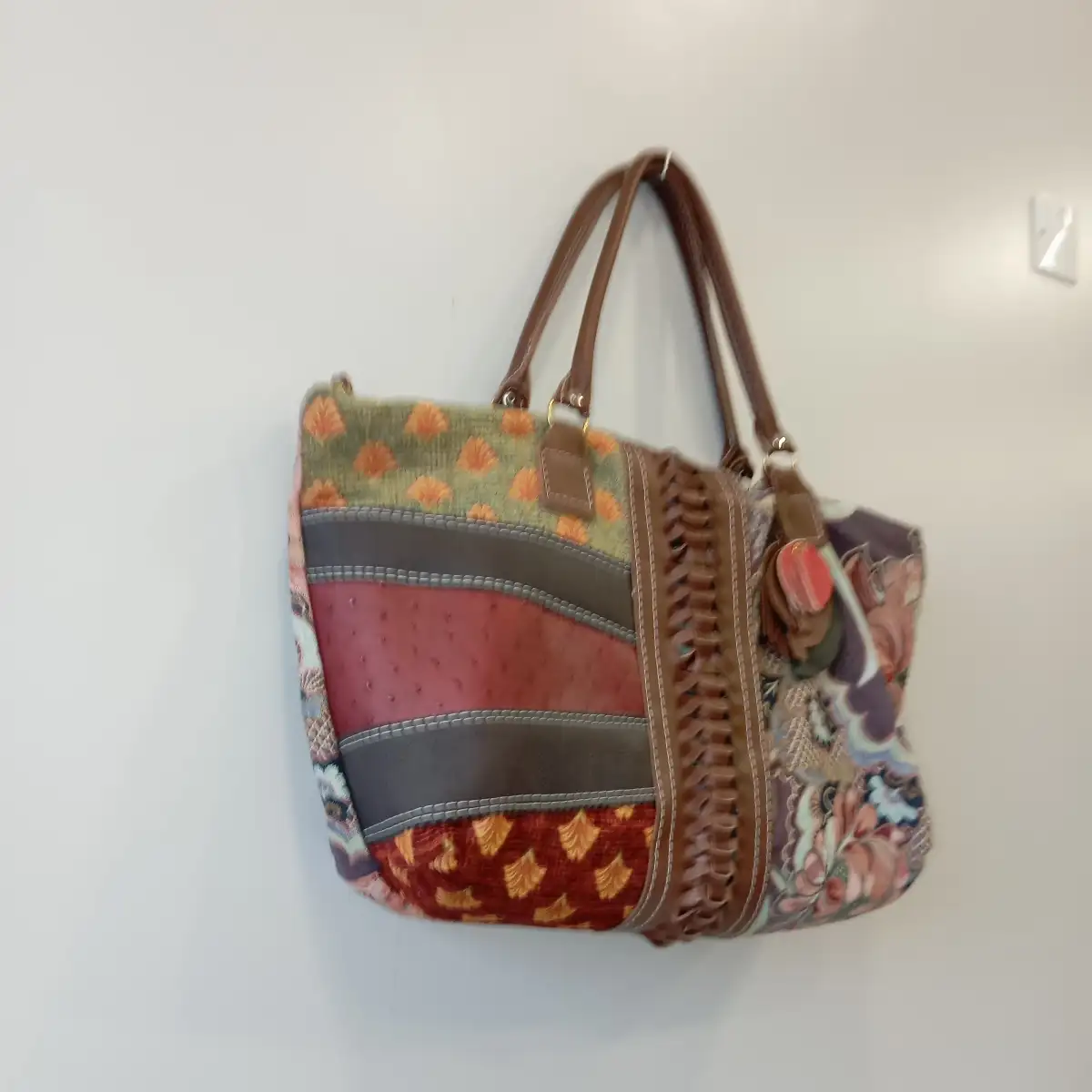 sac a main en tissus upcyclé