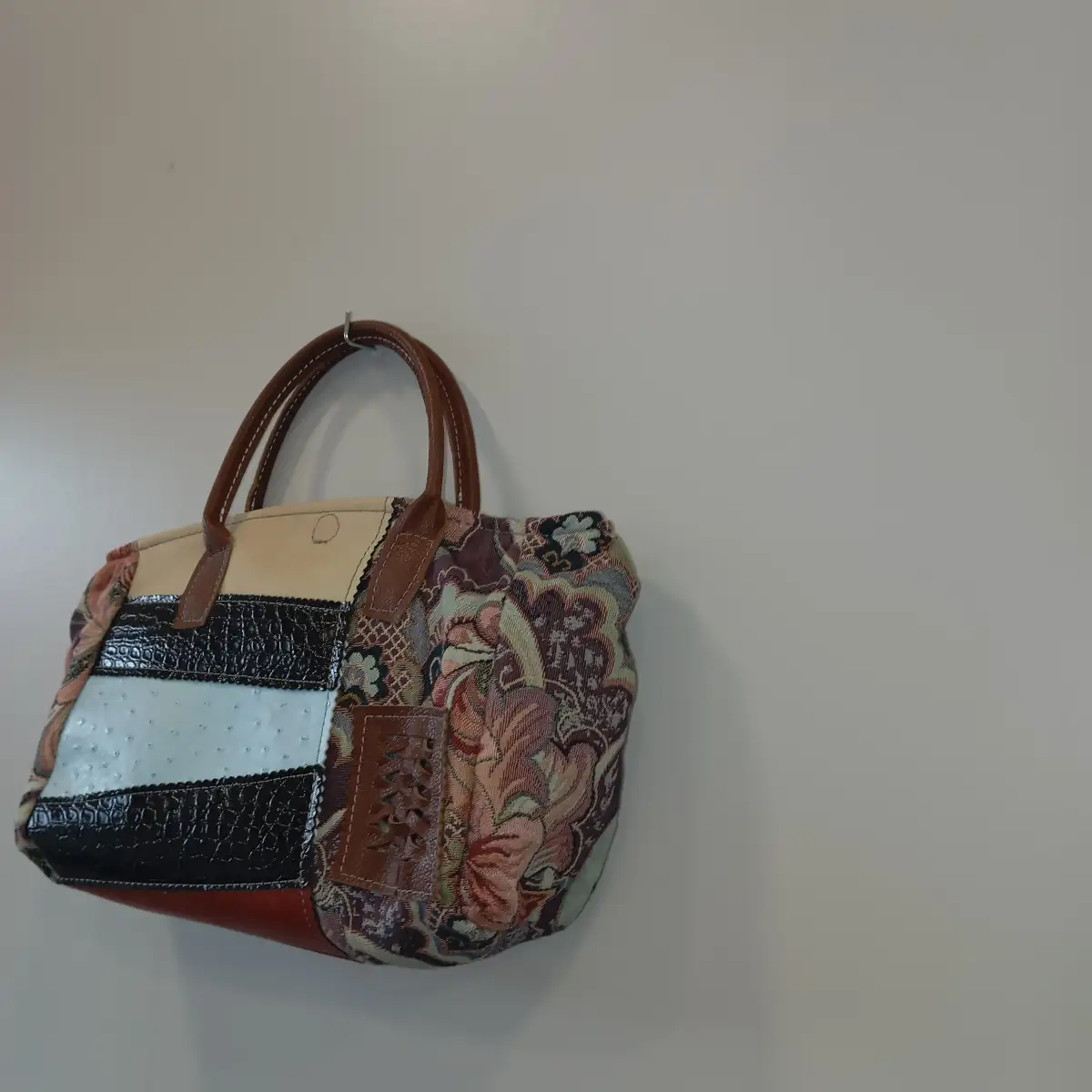 sac en tissus upcyclés simili cuir