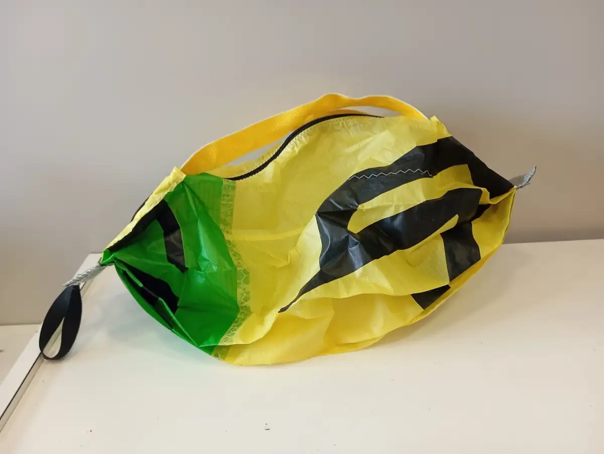 sac repliable en voile de kite surf recyclée