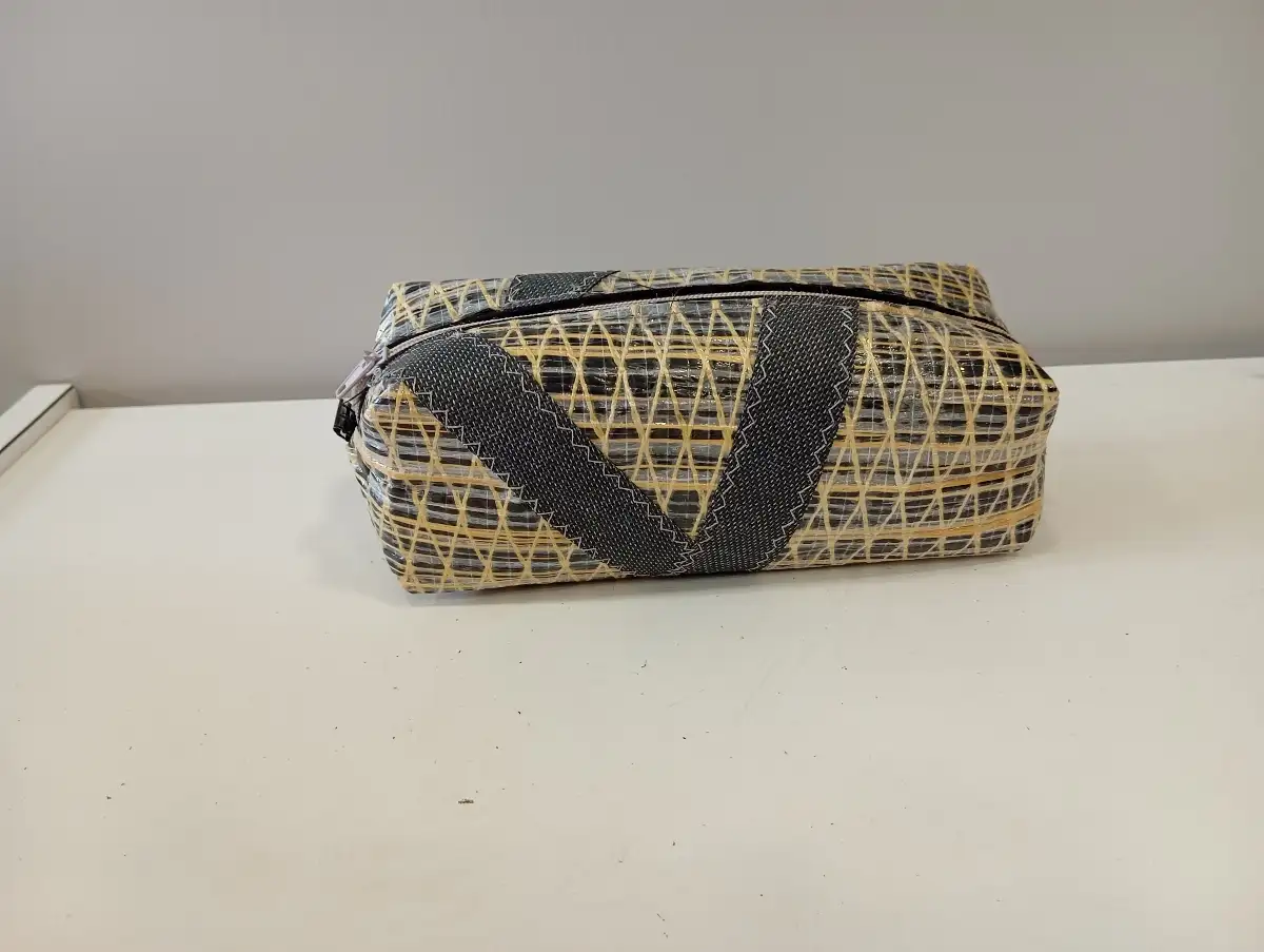 trousse d'écolier