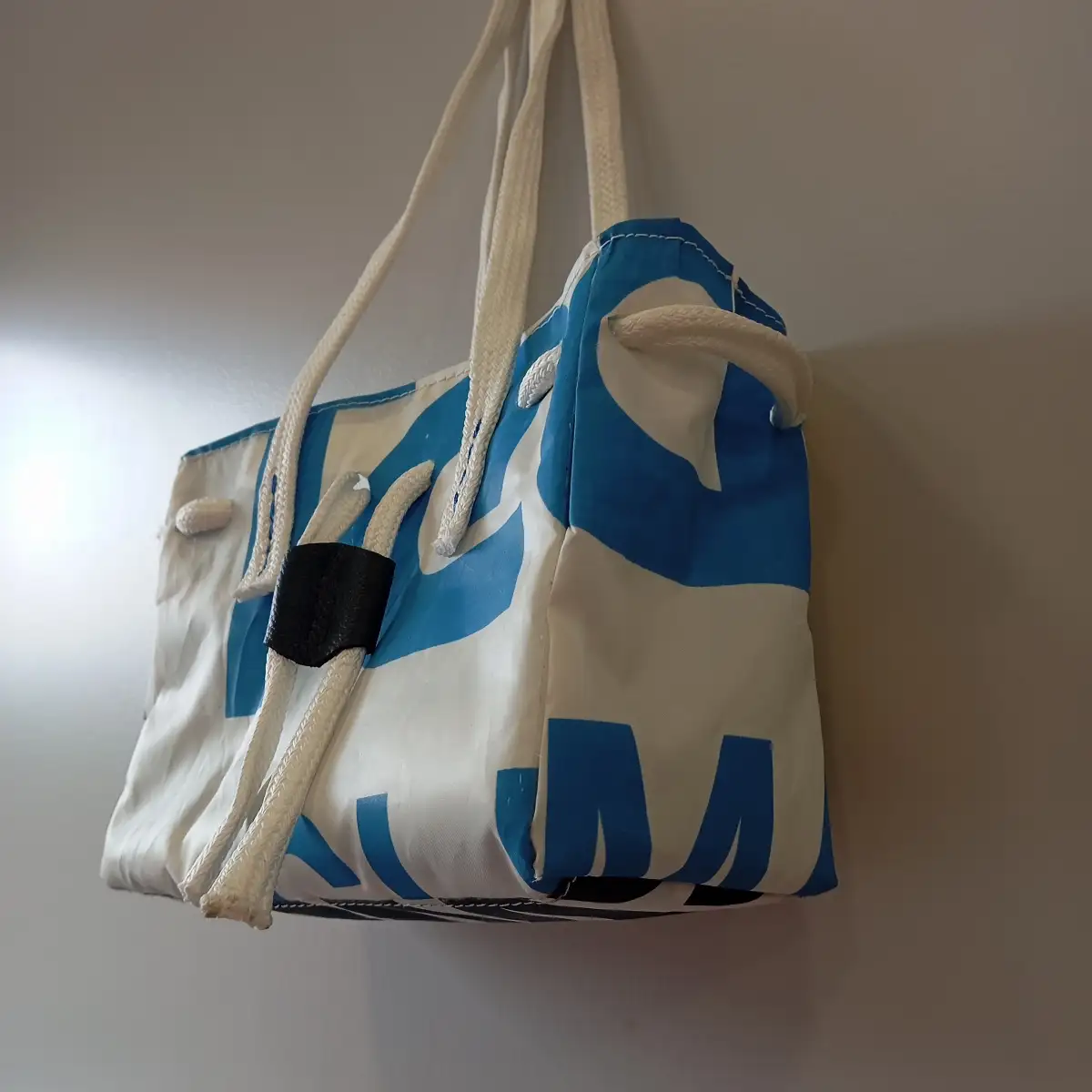 sac a main en voile recyclée
