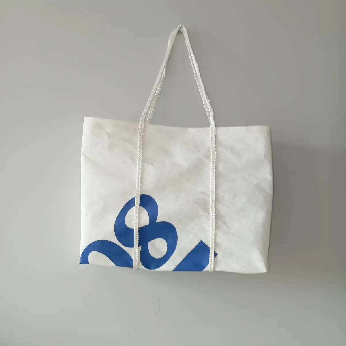 cabas plage , courses, balades en voile recyclée