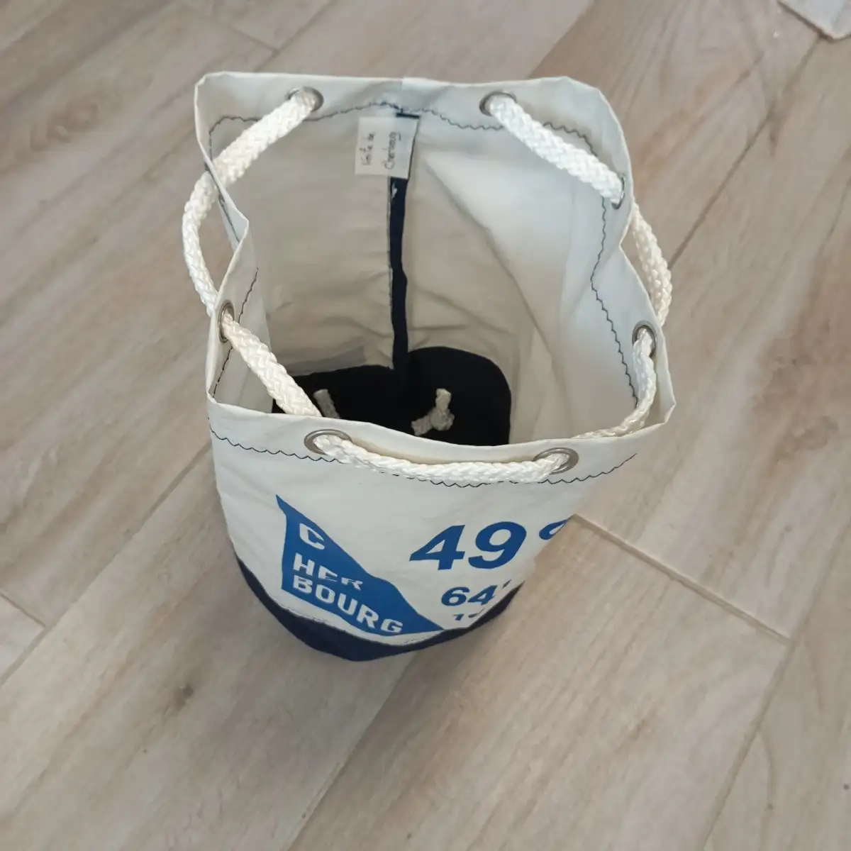 sac marin baluchon en voile recyclée de cherbourg