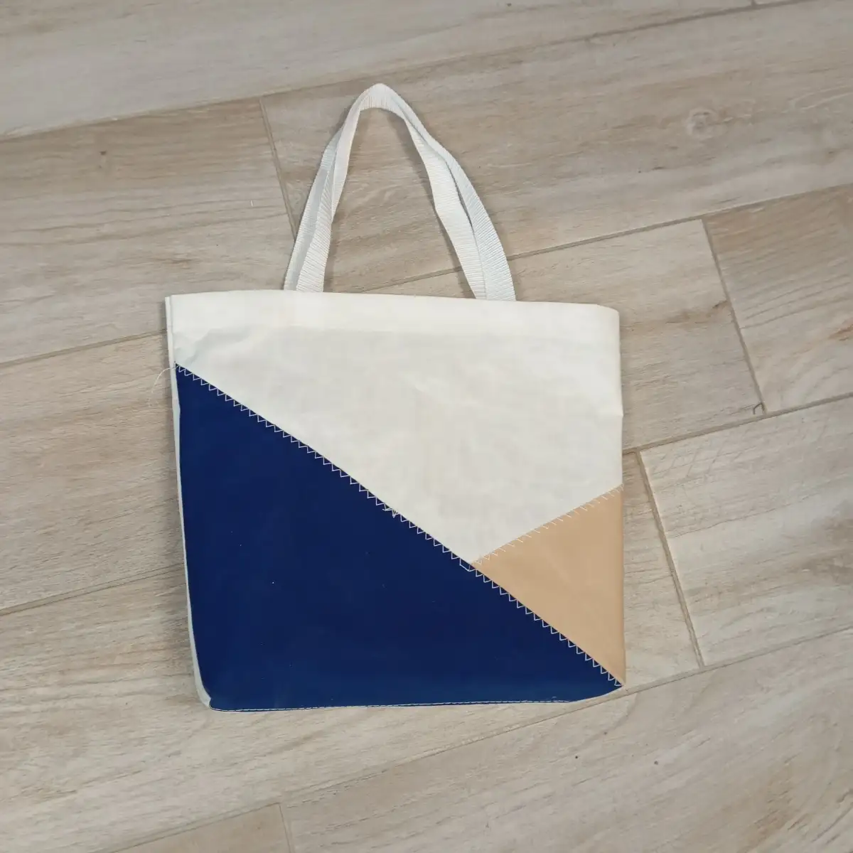 sac cabas multiusage en voile recyclée de cherbourg